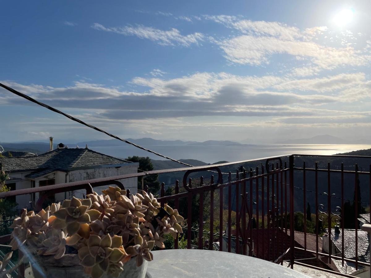 Αρχοντικό Γιούλη Apartment Mileai Bagian luar foto