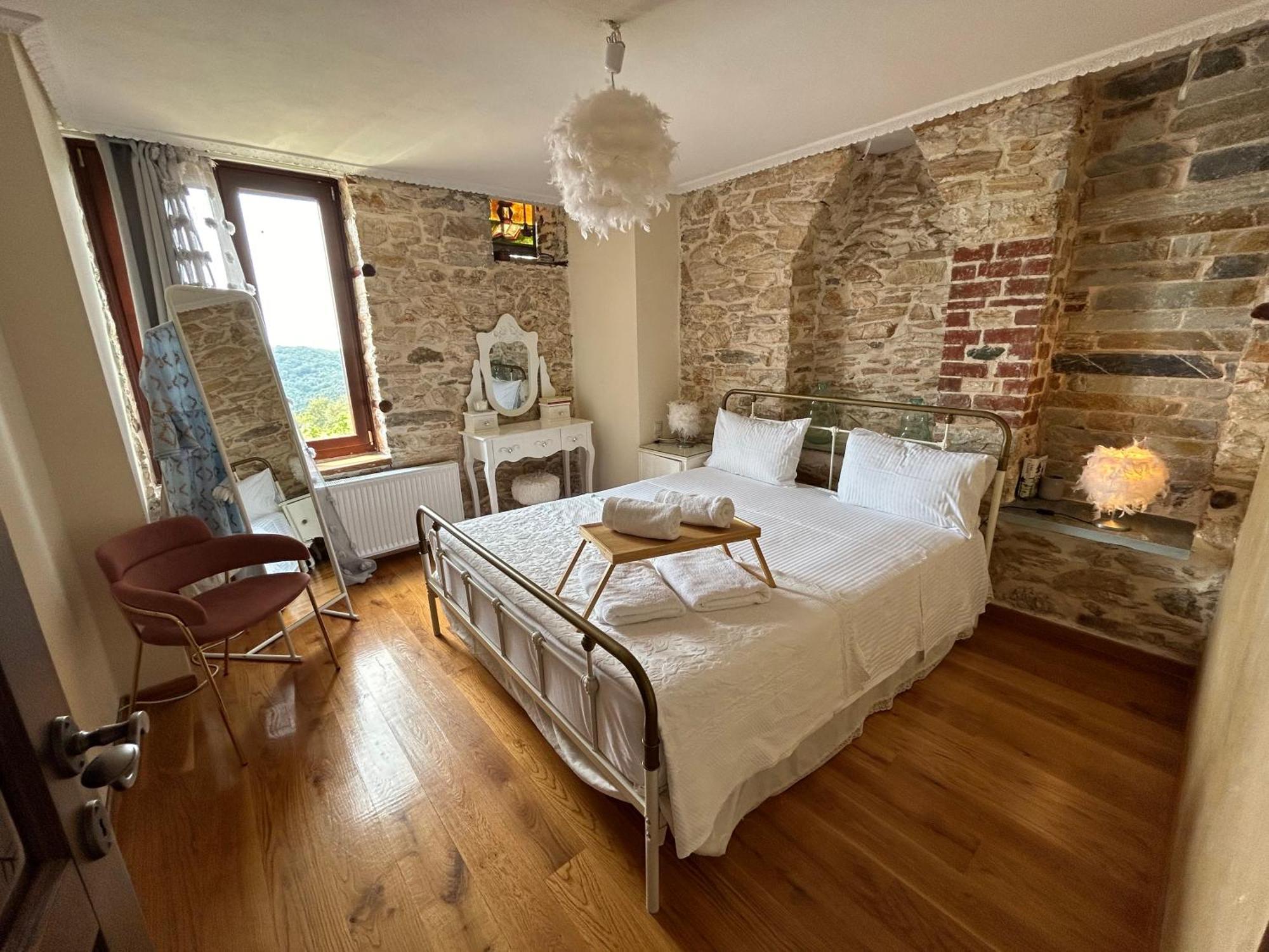 Αρχοντικό Γιούλη Apartment Mileai Bagian luar foto